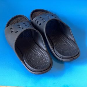 Crocs, men. Size 12.